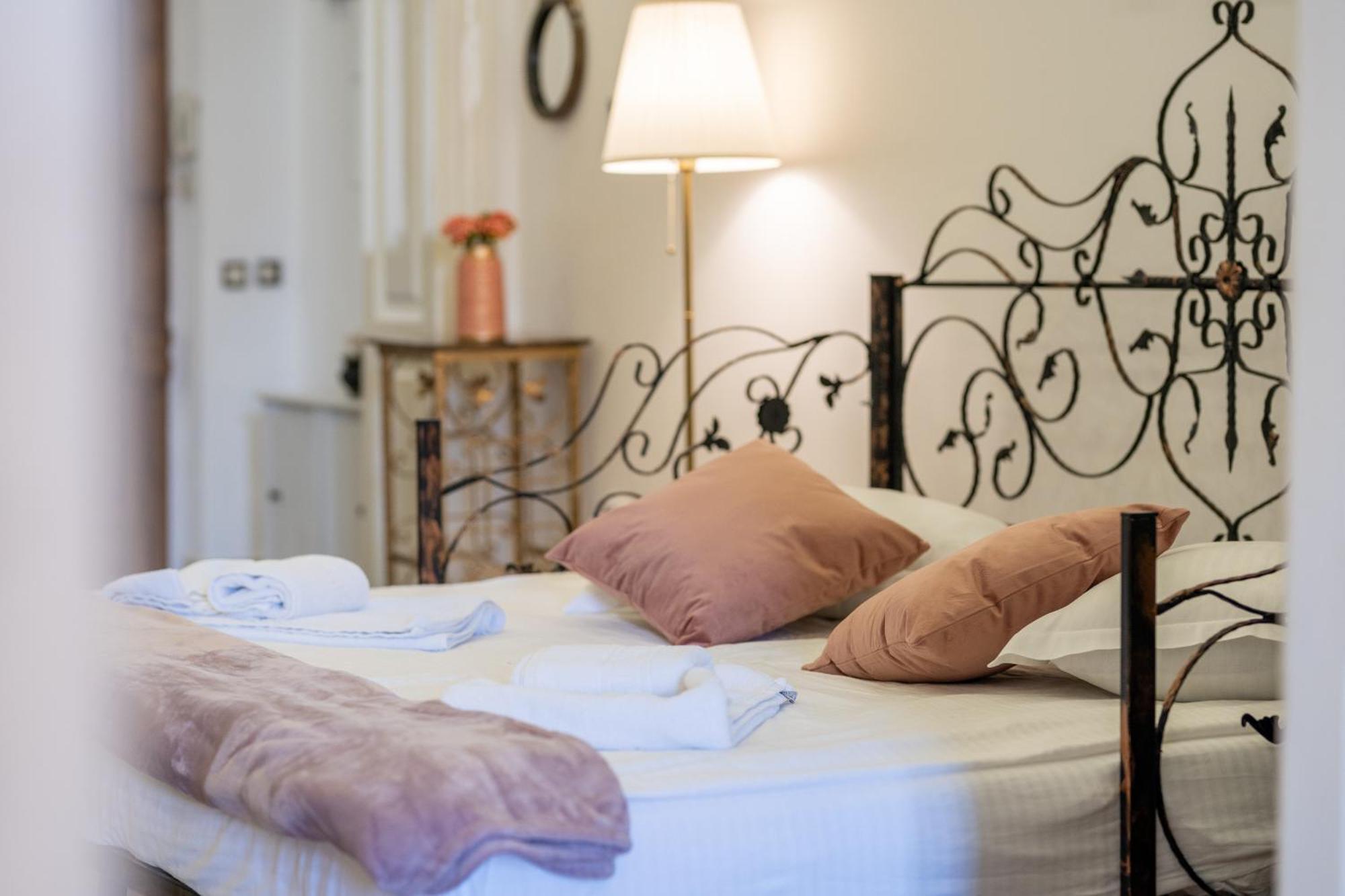 Cozy Spacious 5 Star Accommodation In The Heart Of Historic Center Kluż-Napoka Zewnętrze zdjęcie